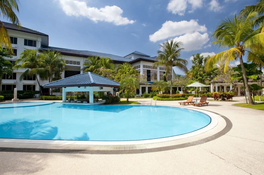 Glenmarie Hotel & Golf Resort - photo 16