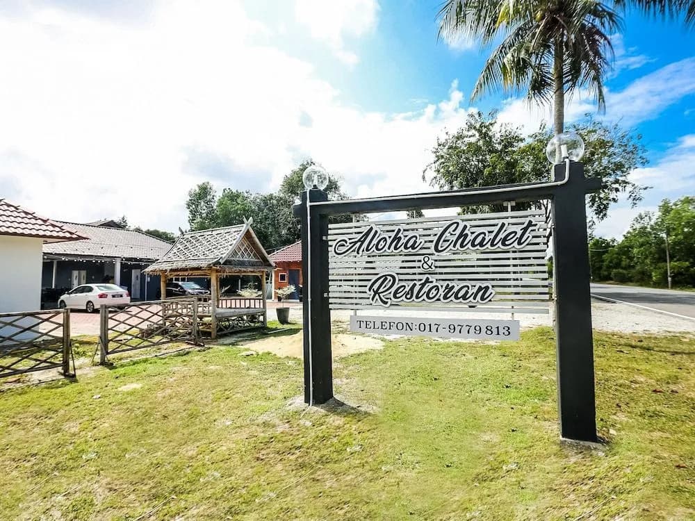 OYO 89607 Aloha Chalet - photo 11