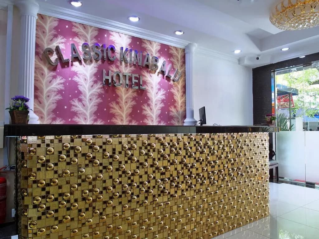 Classic Kinabalu Hotel - photo 18