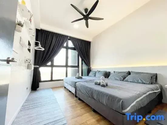 Paradigm Residences 1 BR, above Paradigm Mall ,up to 5 Person - photo 2
