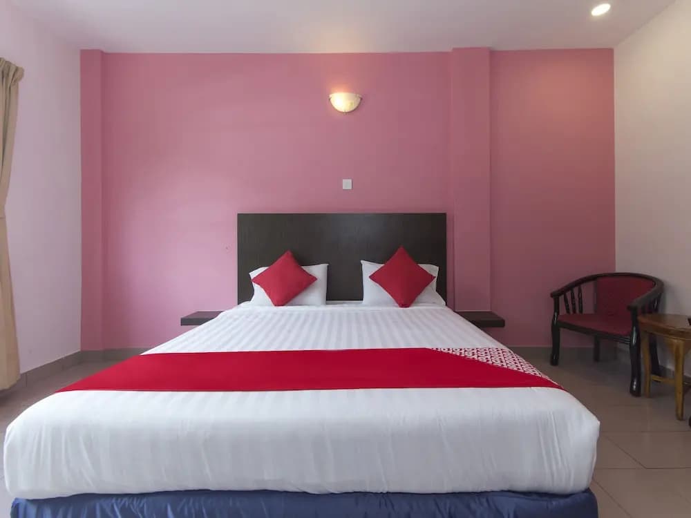OYO 542 S2 Hotel - photo 5