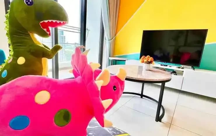 Legoland -3mins Drive -Happy Family Suite-kids friendly with Wifi and Pool Garden view. - photo 6