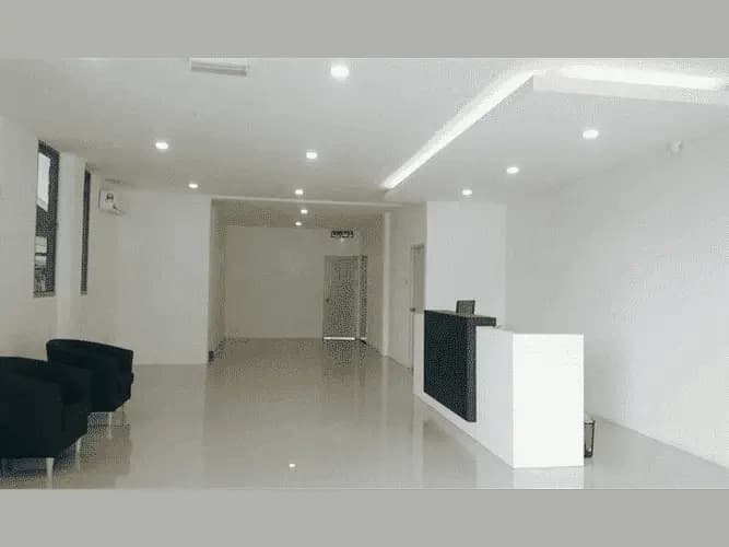 Place2Stay @ General Hospital - photo 10