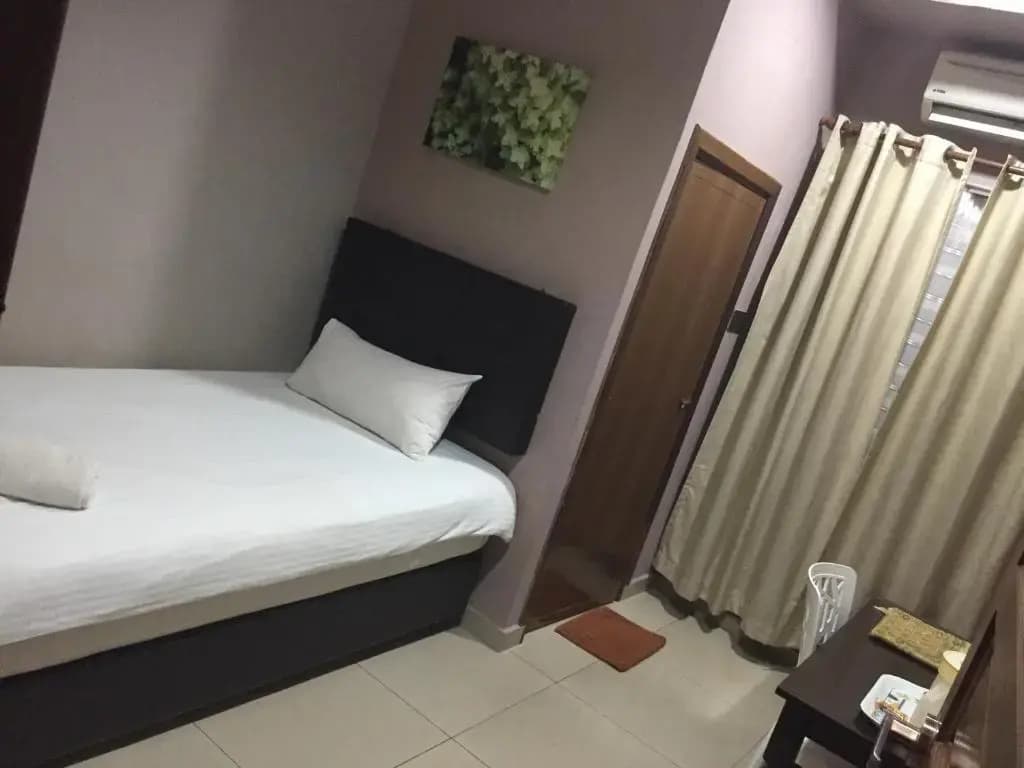 Shafura Hotel 1 - photo 8