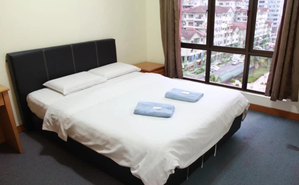 Marimari Marina Service Condo - photo 3