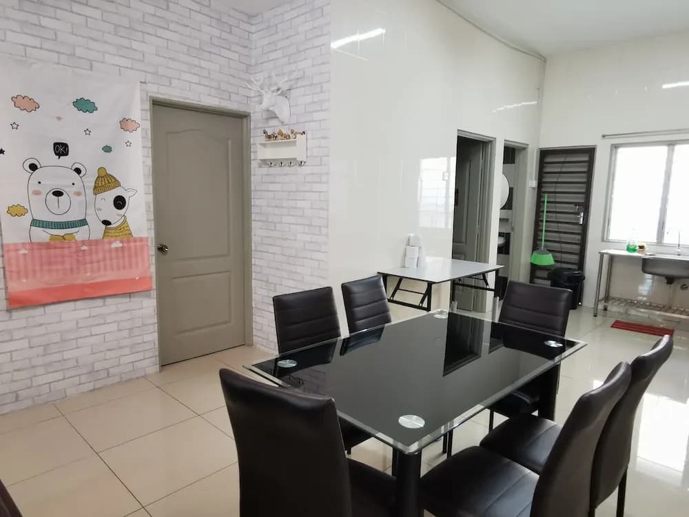 The Woodz Homestay - 2 Storey House - photo 15