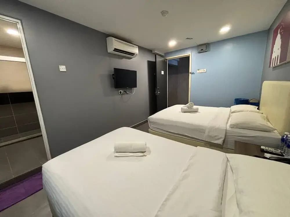 Grand Village Hotel - photo 17
