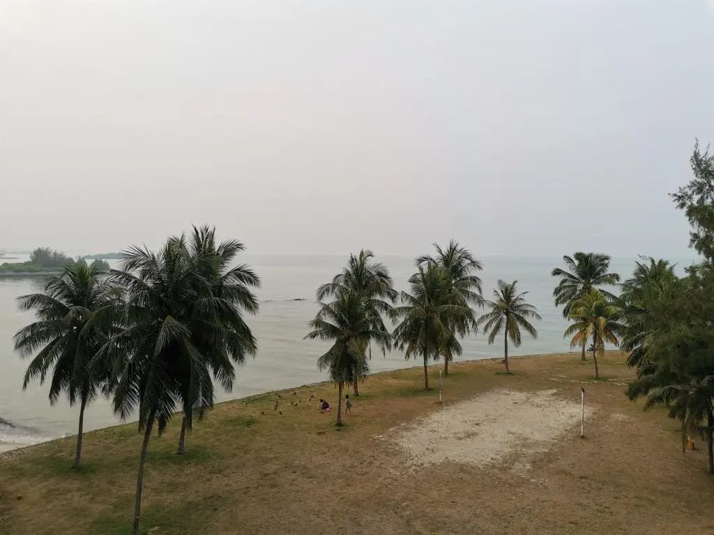 Cozy Seafront Paradise Lagoon Apartment - photo 3