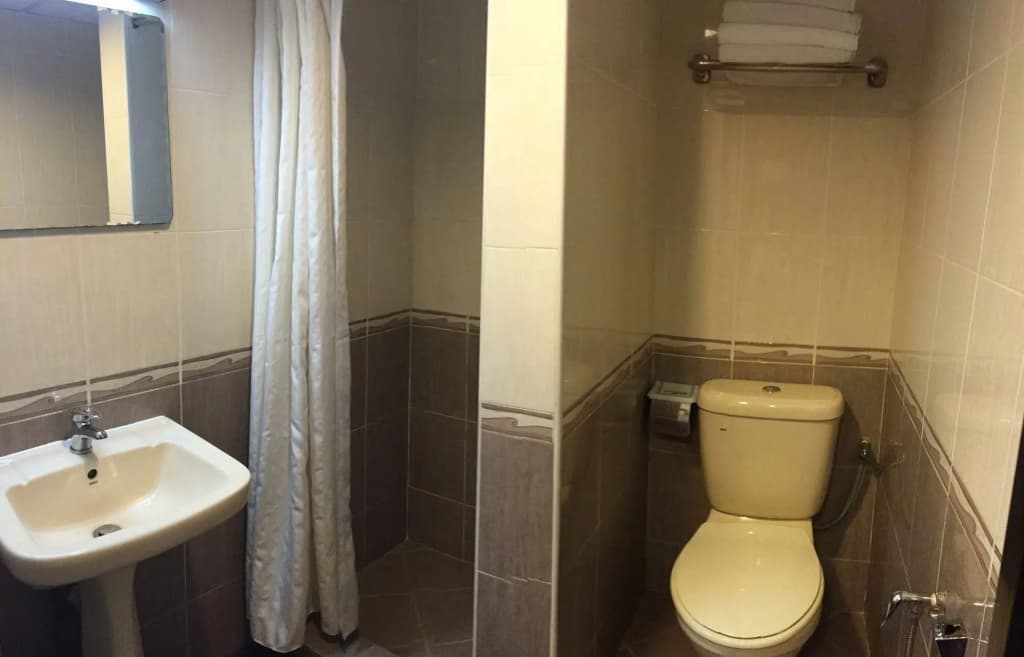 Greenleaf Hotel - photo 8
