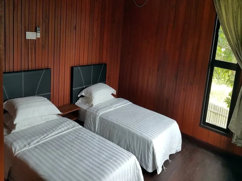 Bukit Belanda Jungle Lodge - photo 4