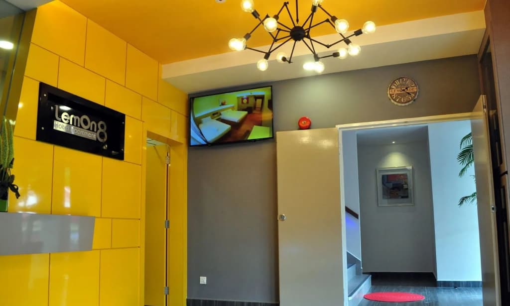 Lemon8 Hotel Apartment - photo 14