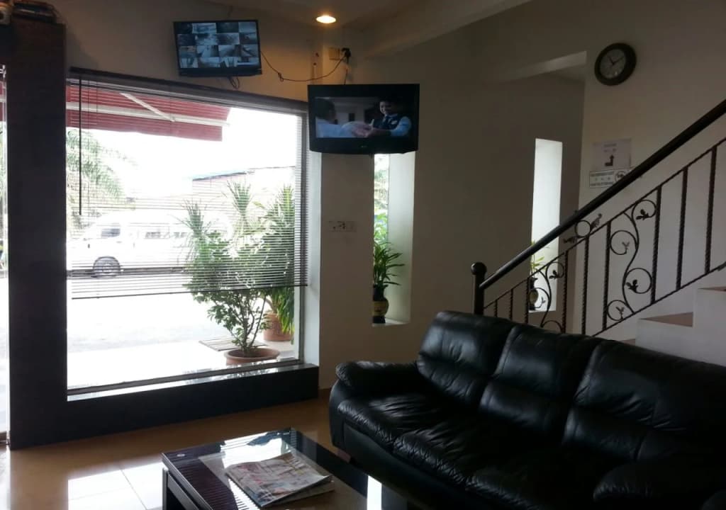 Rainbow Hotel - photo 13