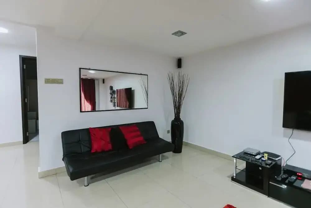Spacious Luxury 6BR Home in Kemensah, KL - photo 39