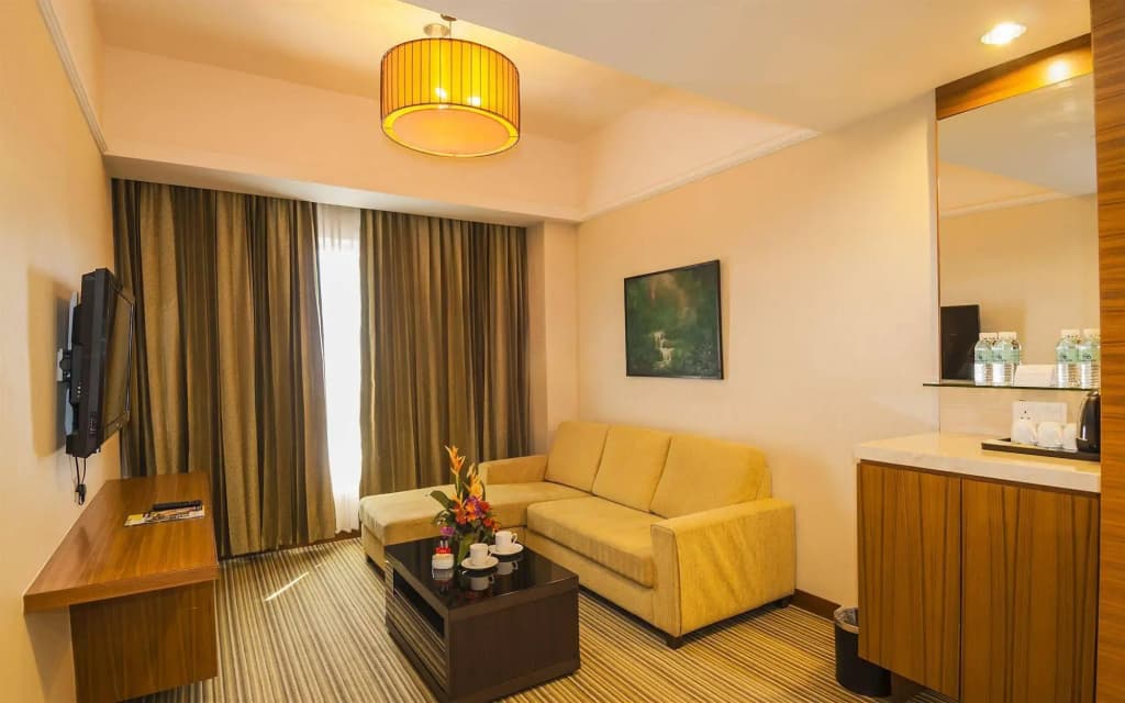Pearl View Hotel - photo 6