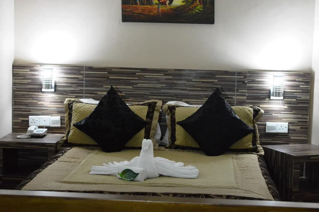 Goldsands Hotel - photo 7