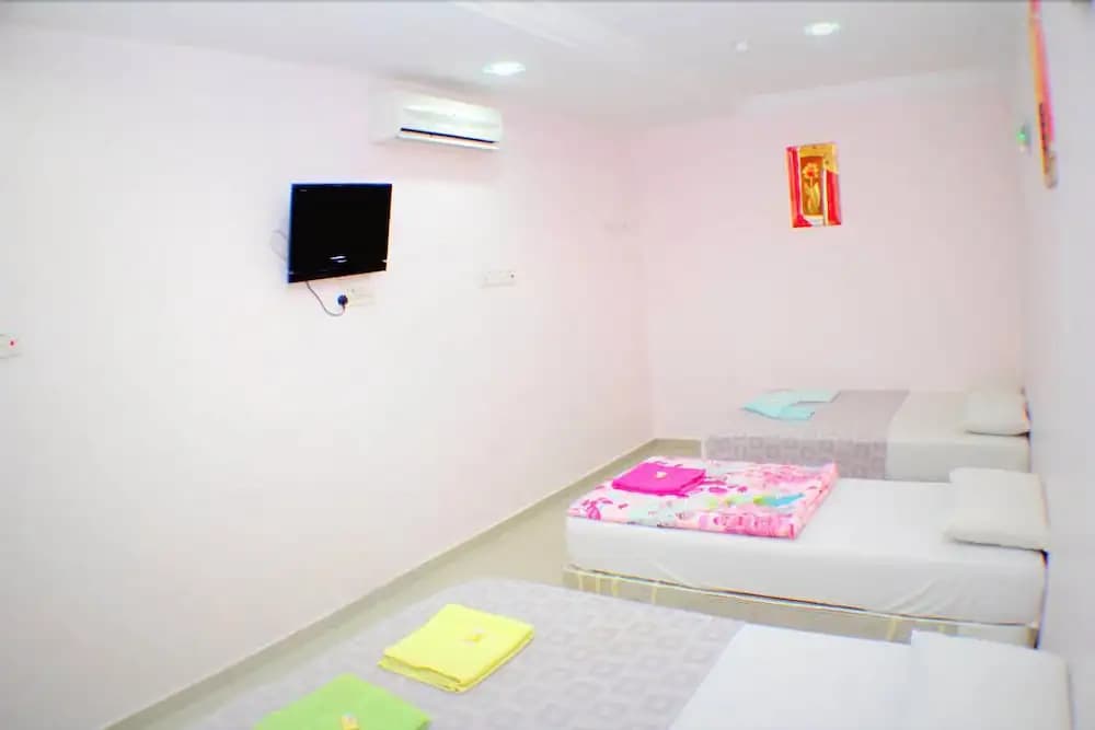 Taipann Hotel - photo 8