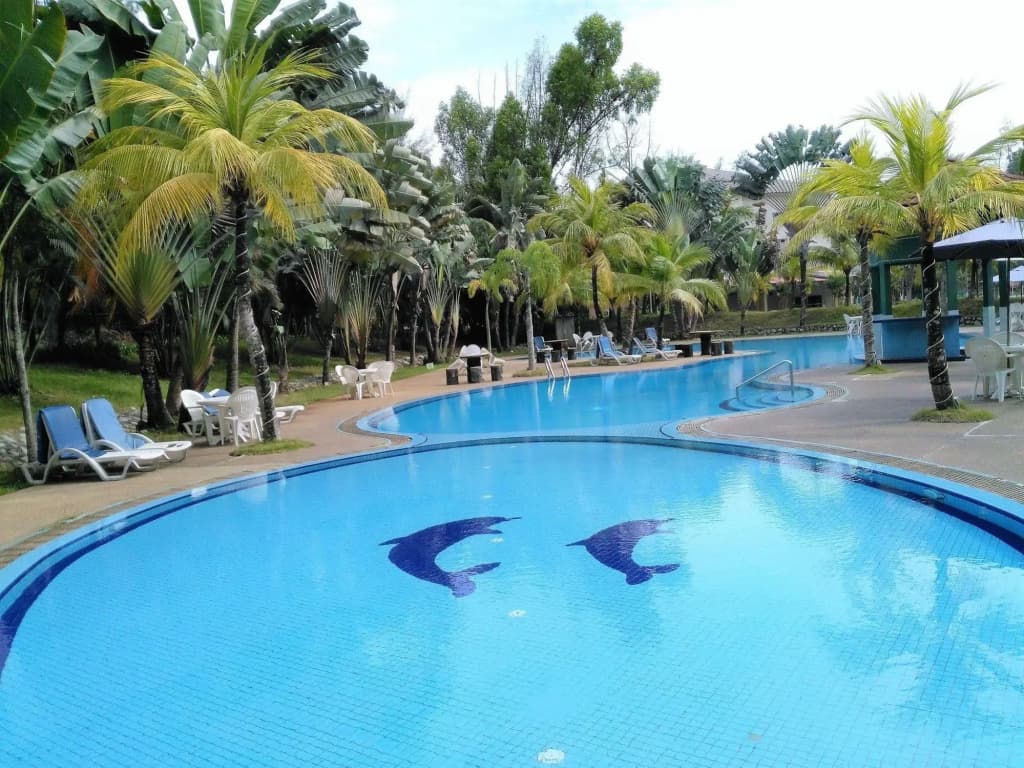 Teluk Batik Holiday Apartment - photo 12