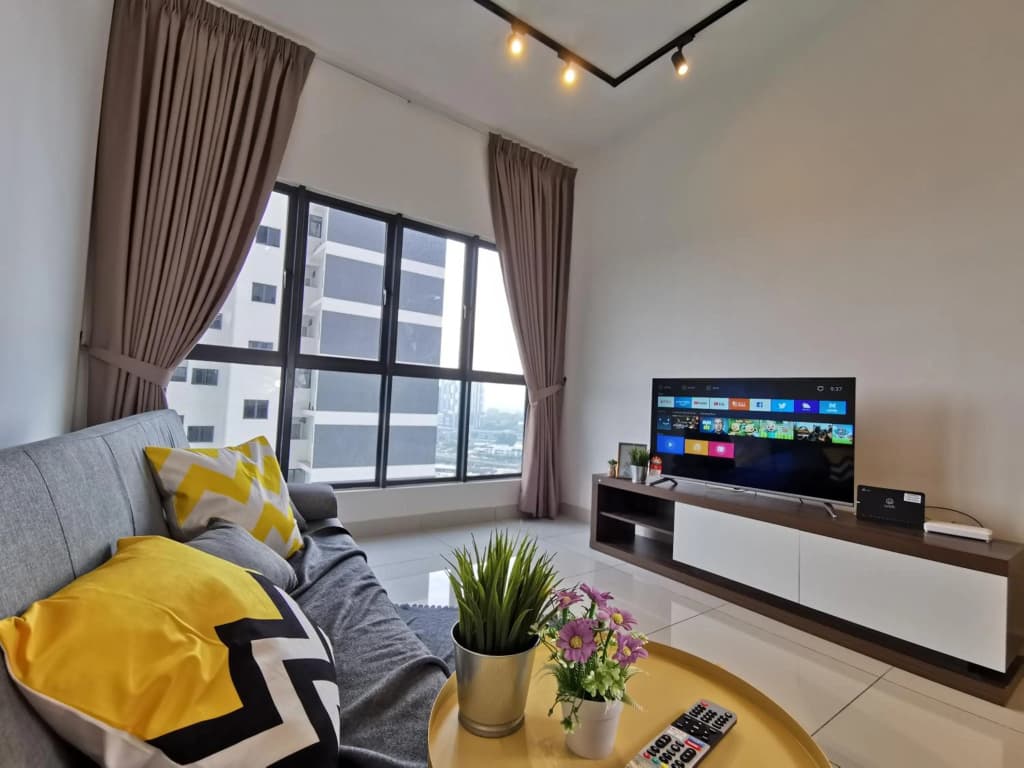 Traders Garden 1BR Pool View with Hi-Speed Internet+Netflix - photo 4