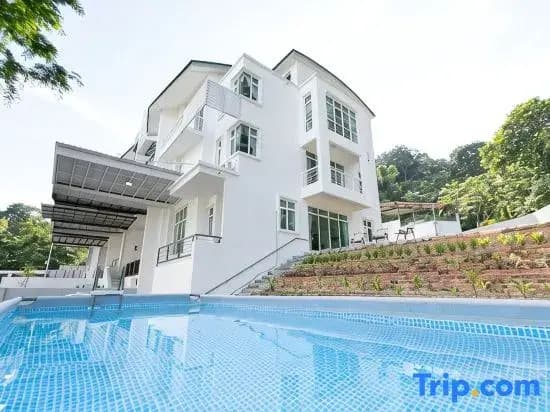 Beach side spacious 5BR 20pax pool house - photo 1