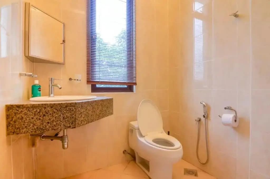 A Spacious & Cozy 5BR Unit in Ampang FREE Parking - photo 8