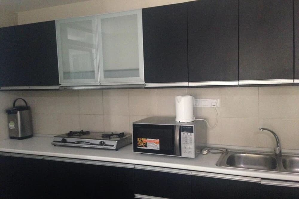Royal Apartments at Taragon KL - photo 18
