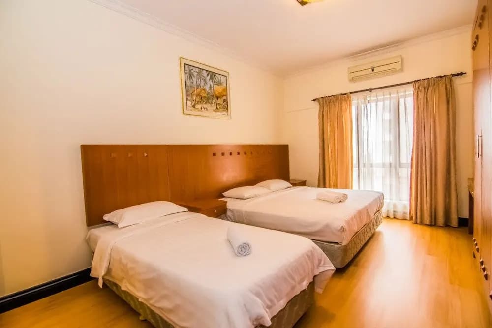 Marina Travellers Suite Marina Court - photo 4