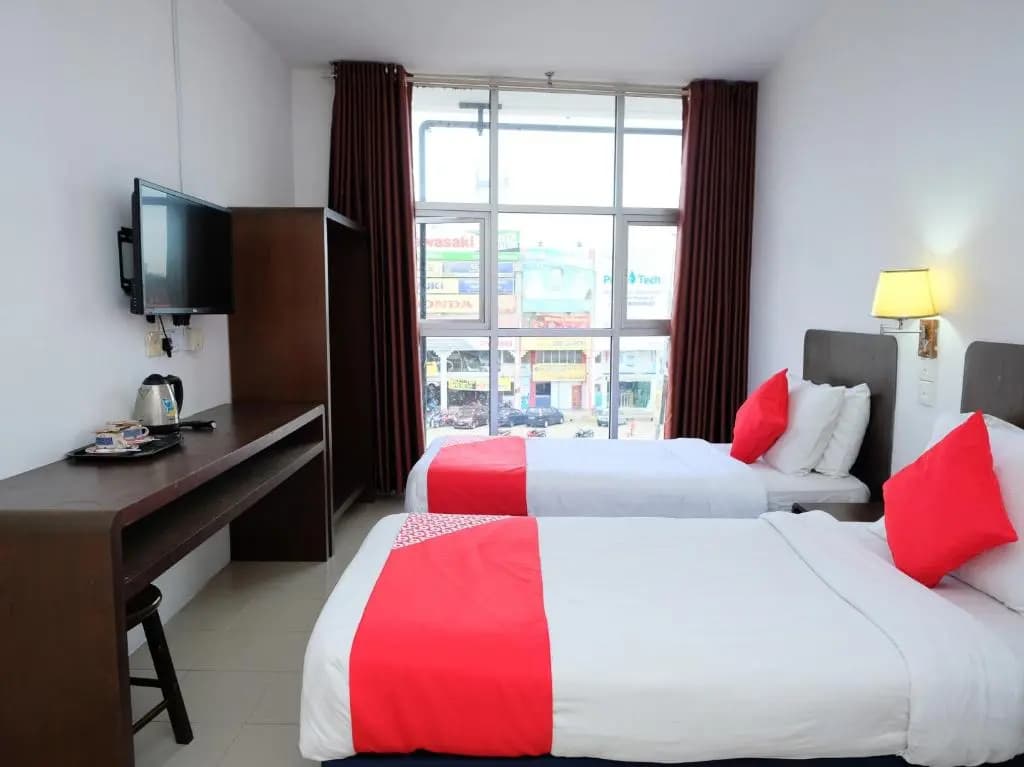 OYO 619 Grand City Hotel 2 - photo 6
