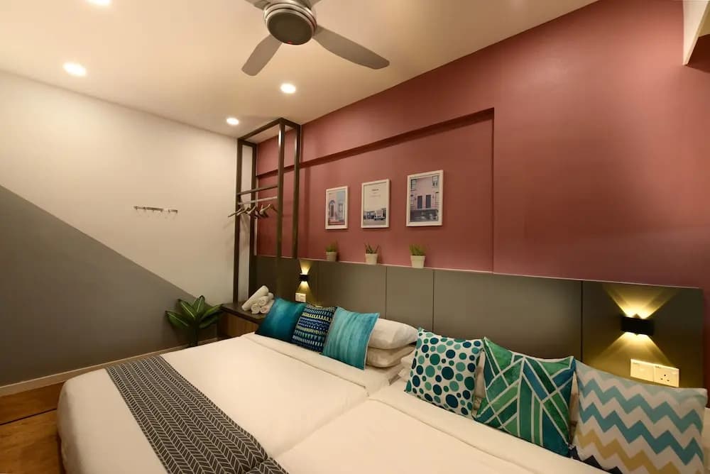Designer Suite Apartment - photo 26
