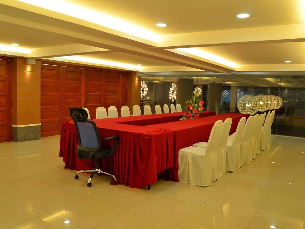 Yew Boutique Hotel - photo 13