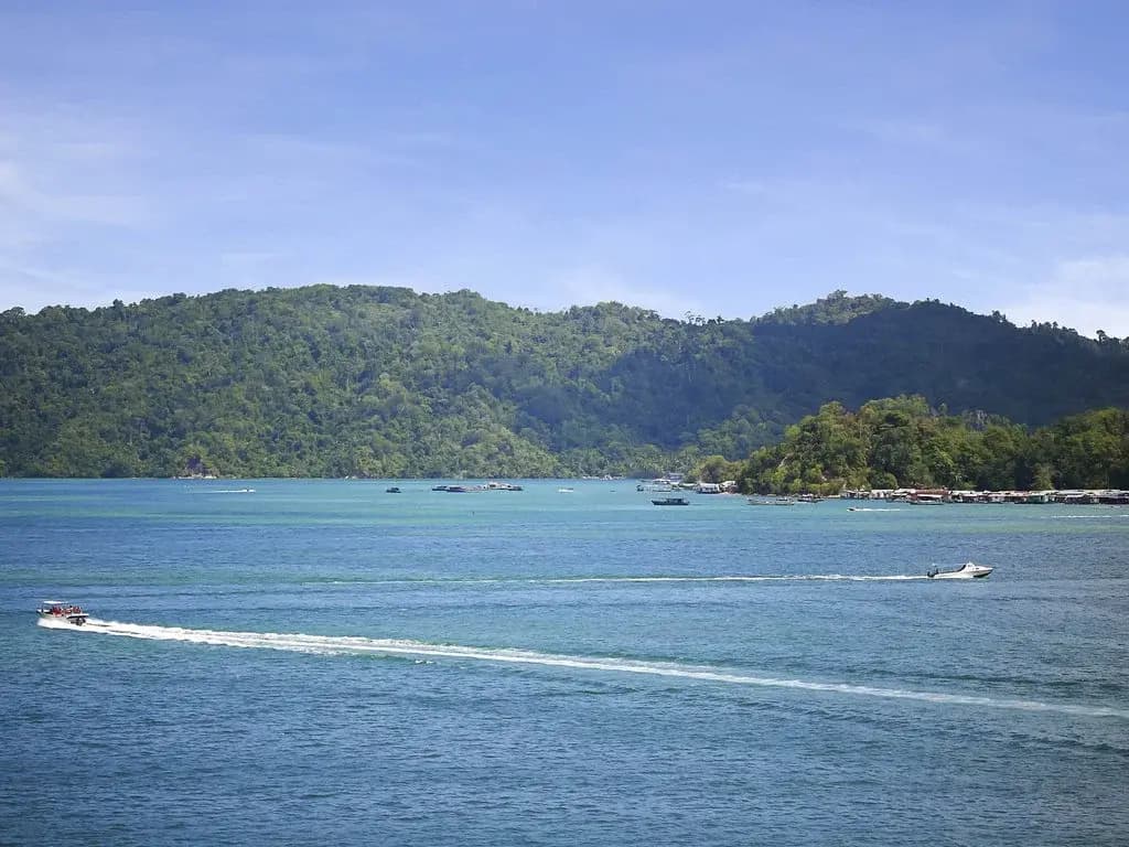 Avangio Hotel Kota Kinabalu Managed by Accor - photo 8