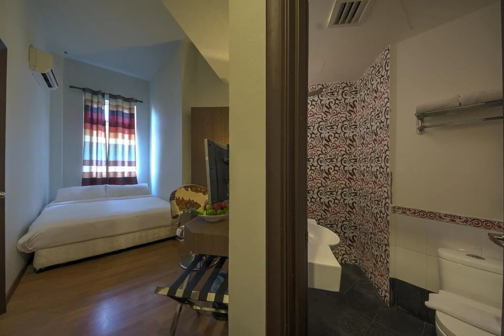 Arenaa Deluxe Boutique Hotel - photo 9