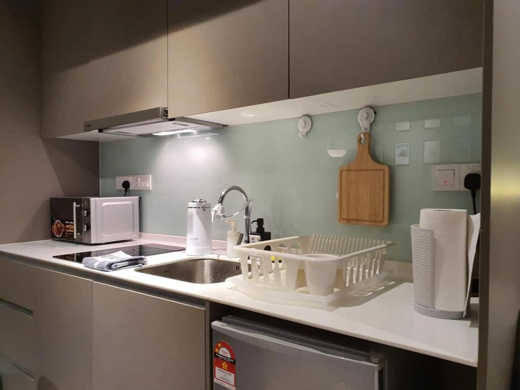 The Perfect Getaway @ Tamarind Suites, Netflix 300Mbps - photo 15
