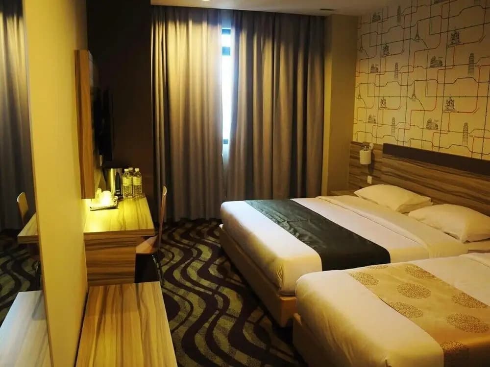 Victory City Hotel Crystal Bay - photo 20