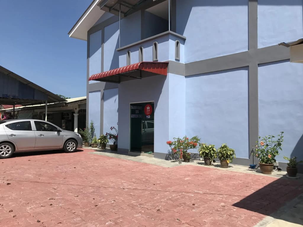 H & Z Langkawi Motel - photo 12