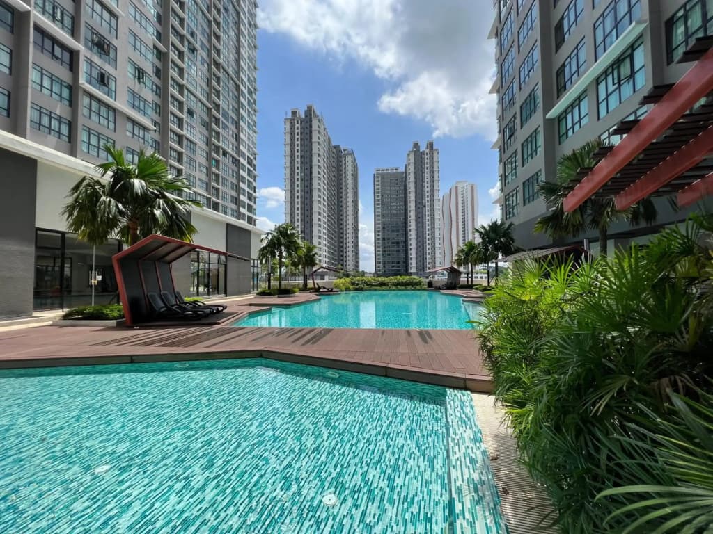 Luxurious Rustic Suite Conezion Botanical Garden IOI City Mall Putrajaya 5 plus 1 Paxs 3 Rooms 2 Baths - photo 10