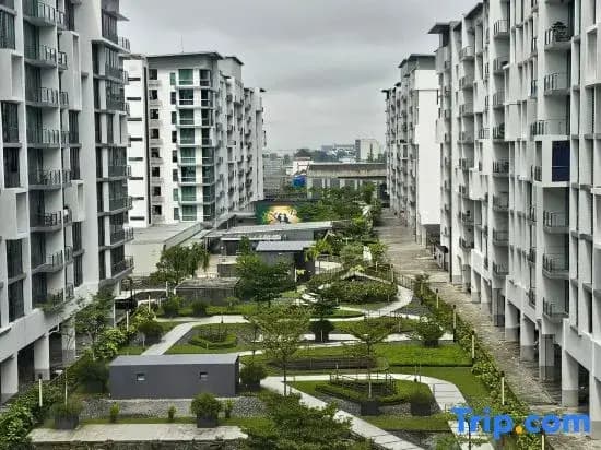 The Everly Lhesson Kuching - photo 3