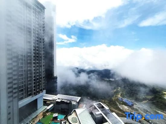 GENTING FoggyColdStayCation AT IDelemen By HAPYHOME - photo 3