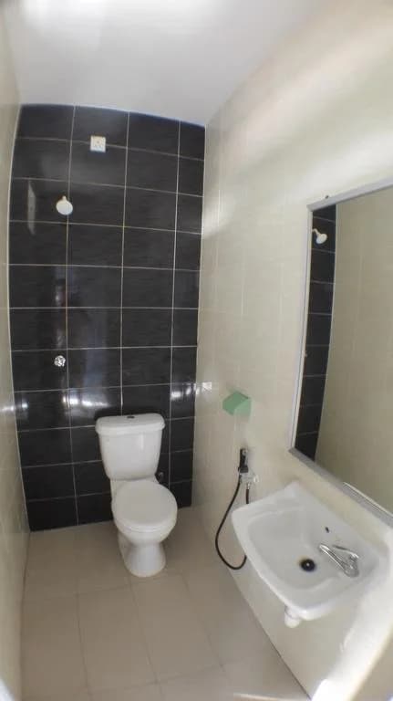 Tebing Guest House - photo 12