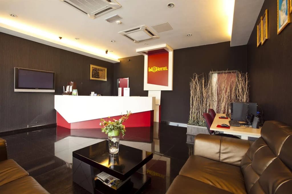 In@Hotel - photo 2