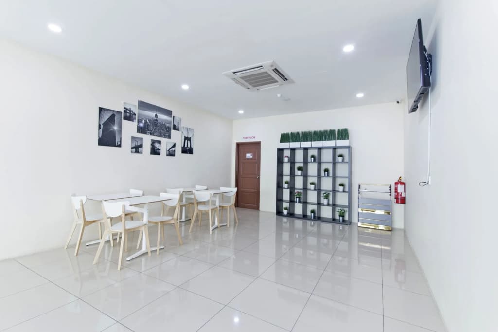 Super OYO 326 Tc Hotel - photo 12