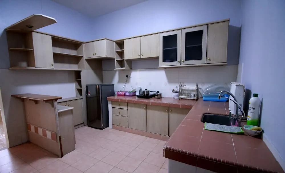 JusInn Homey Guesthouse - photo 13