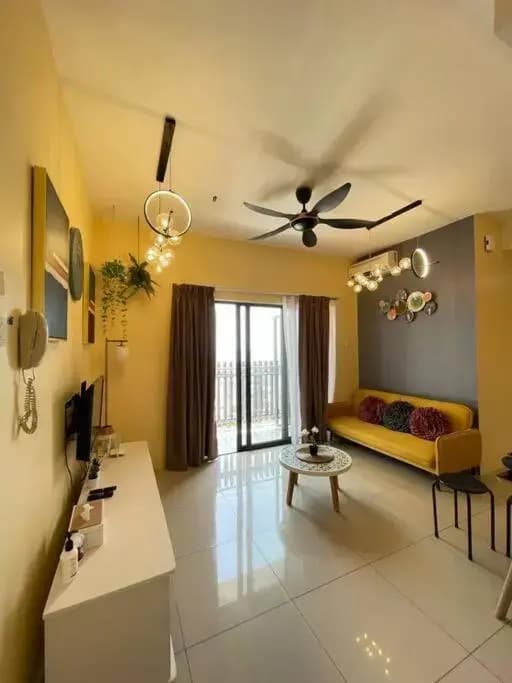 OPAHOME@SWISS GARDEN RESIDENCE (POOL VIEW) 1 Bedroom Studio with WIFI + NETFLIX - photo 14