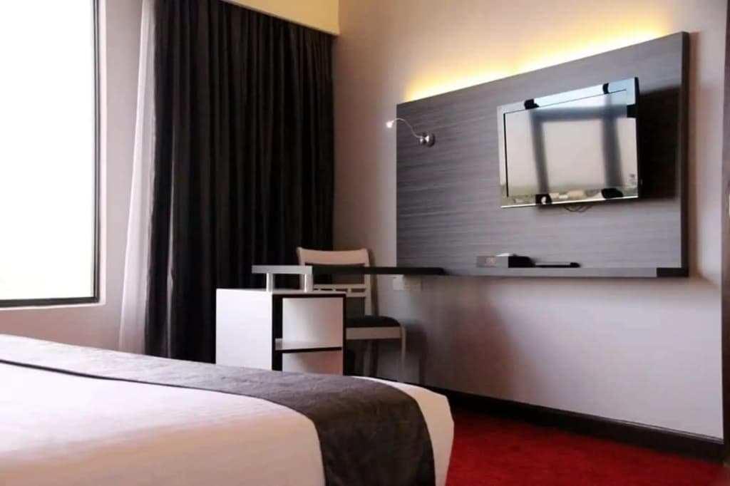 Grand Riverview Hotel - photo 6