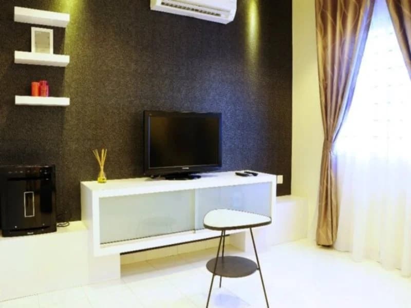 The One Vacation Home - photo 6