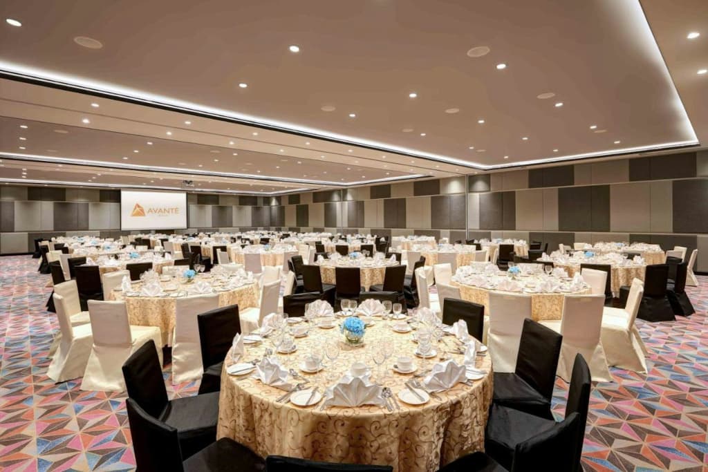 M World Hotel - photo 24