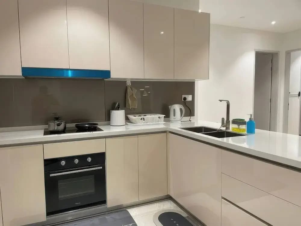 Platinum Quill Apartments Residences - photo 17