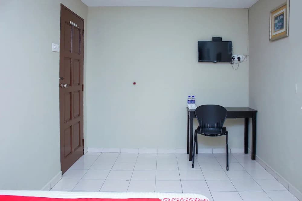 Hotel O Prima Saujana Budget Hotel - photo 8