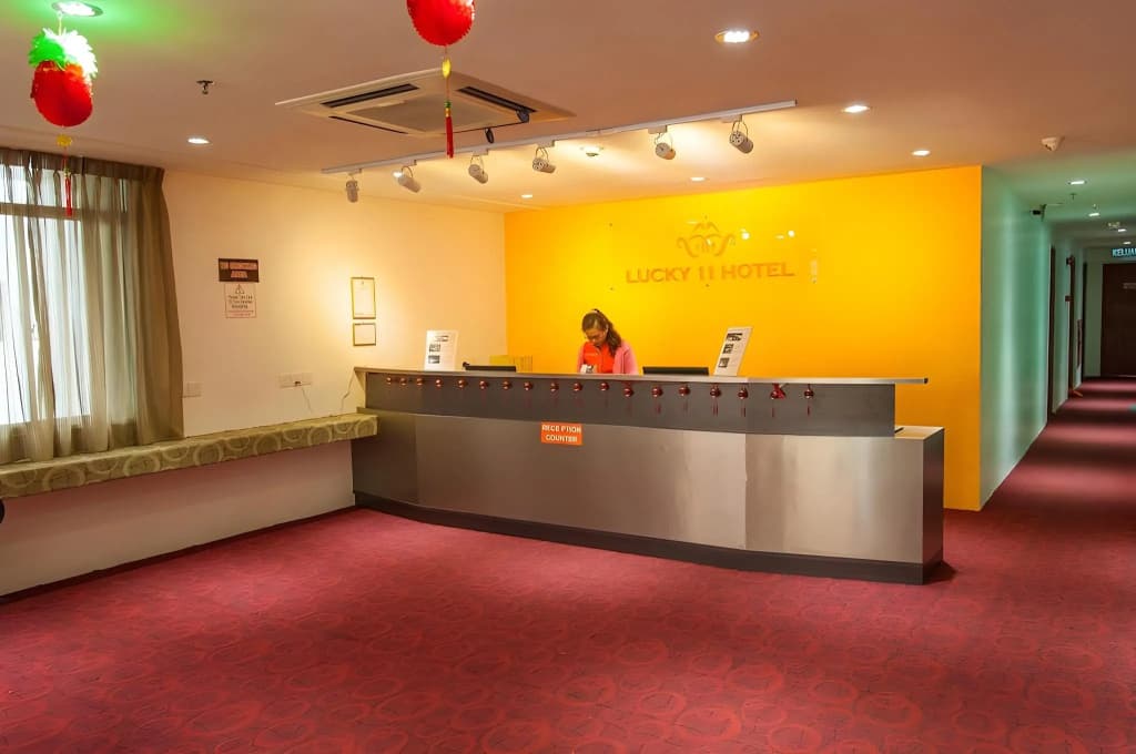 Stanton Gaya Hotel - photo 2