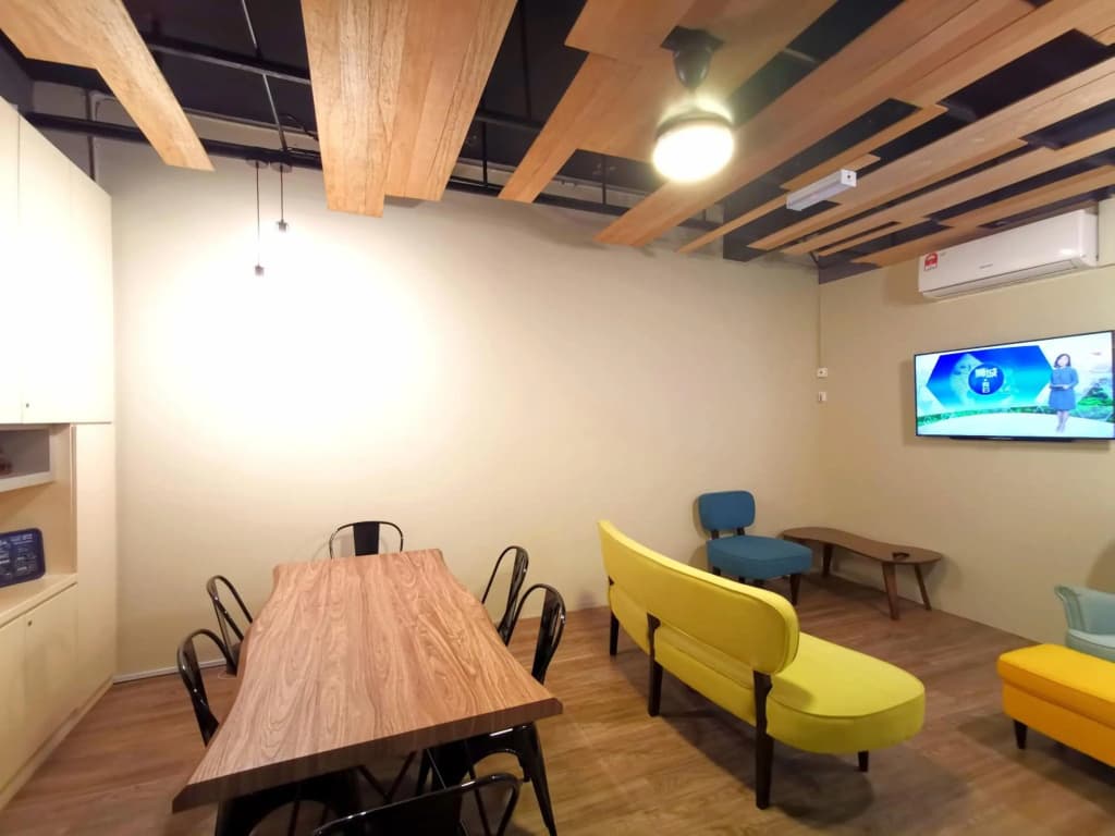 Beacon Inn - photo 16