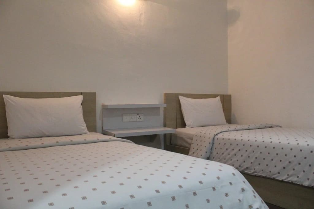 Hotel Zamburger Kozi Danga Bay - photo 5